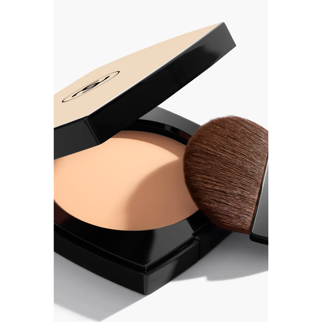 Les Beiges Healthy Glow Sheer Powder
