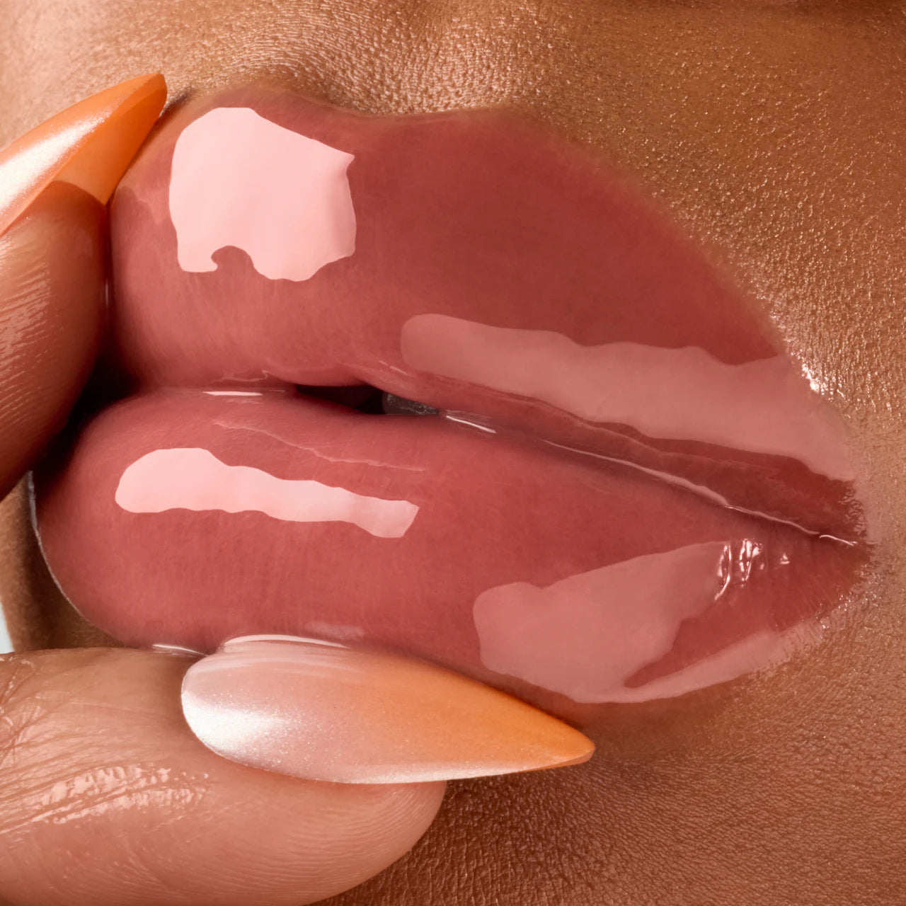 Honey Infused Lip Oil - Bee-llini Peach