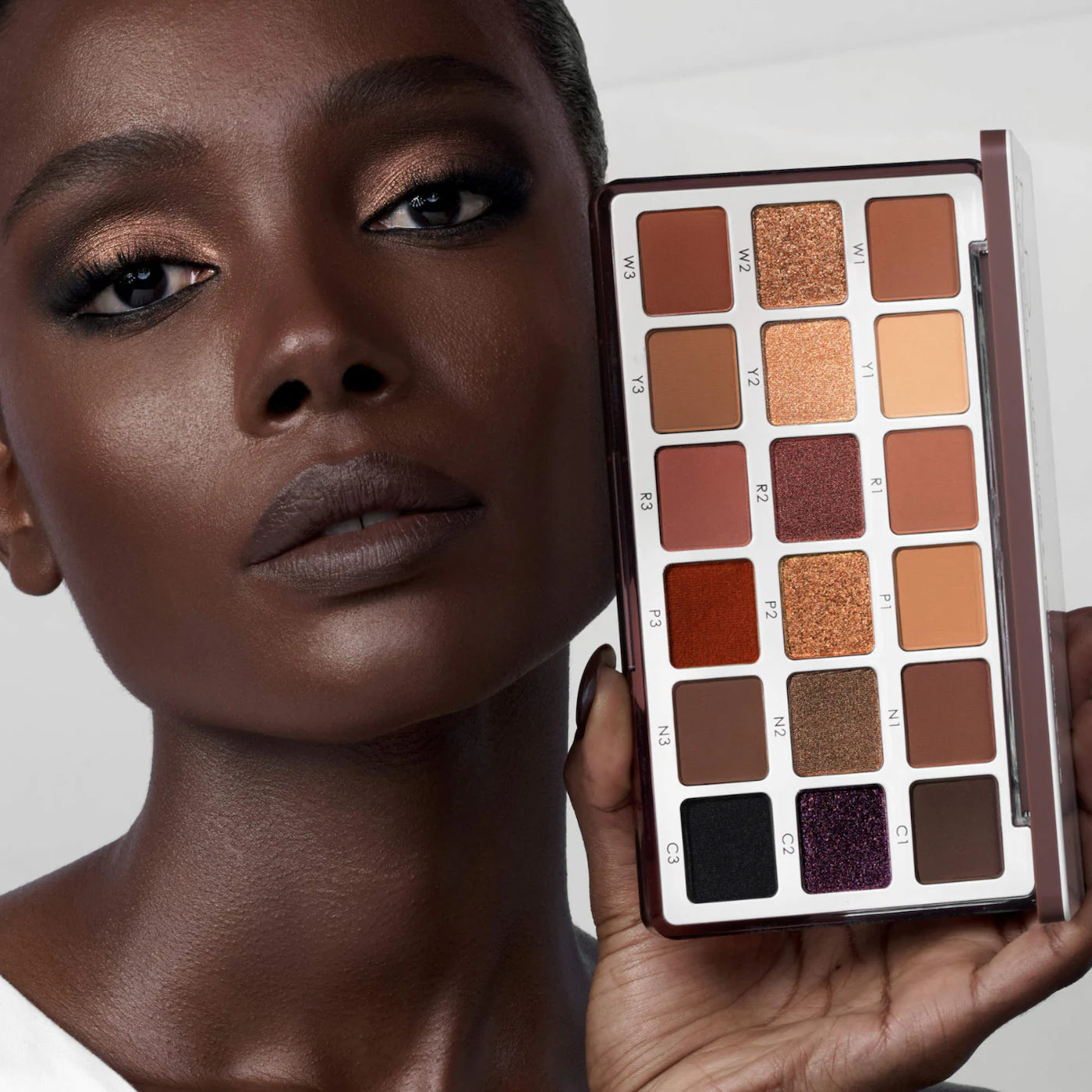 Eye Sculpt Texture & Tone Eyeshadow Palette