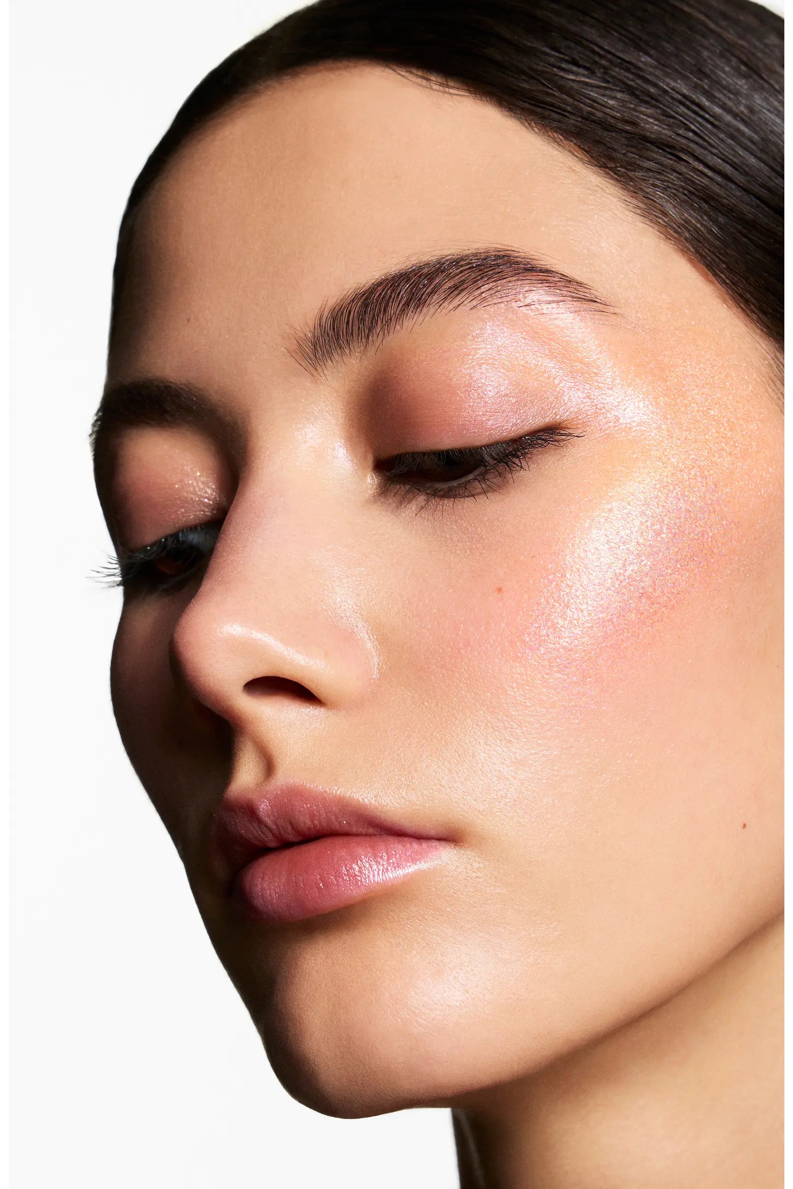 Glazelighter Glowpalescent Highlighter