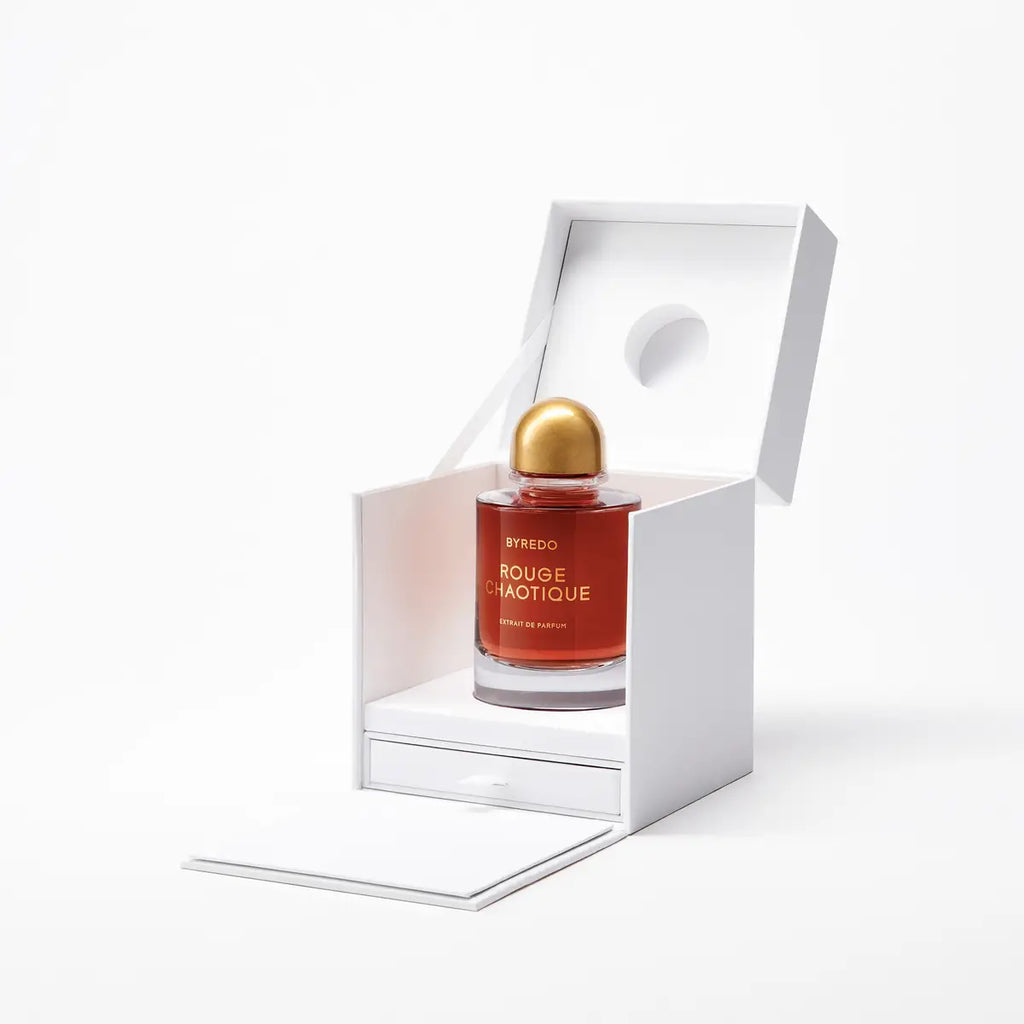 Rouge Chaotique Night Veils Extrait de Parfum