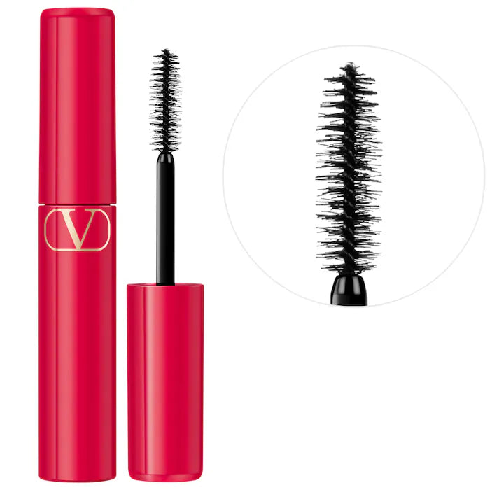 Magnificent Volumizing Mascara