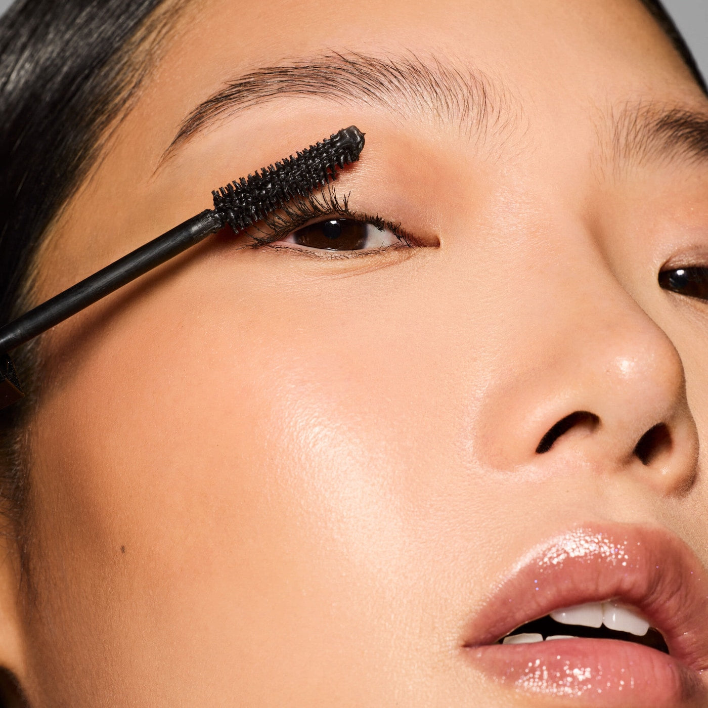 Hella Thicc Volumizing Mascara