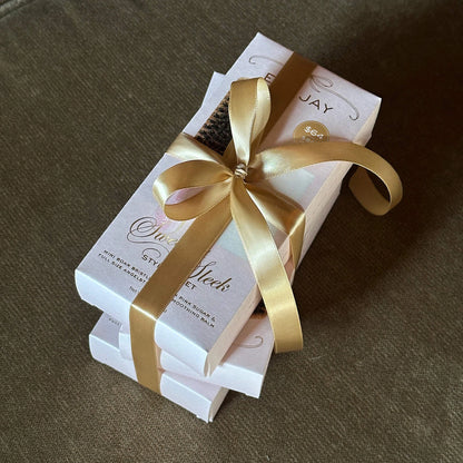 Sweet and Sleek Styling Gift Set