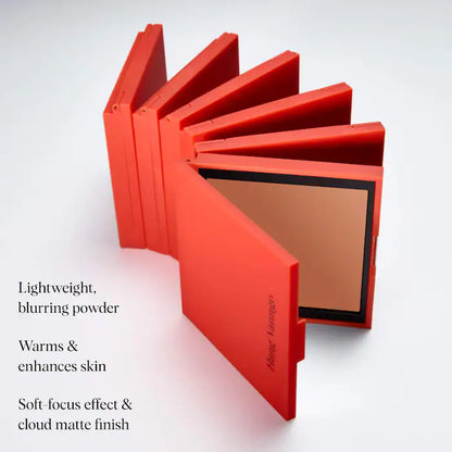 Soft Focus Blurring Matte Powder Bronzer