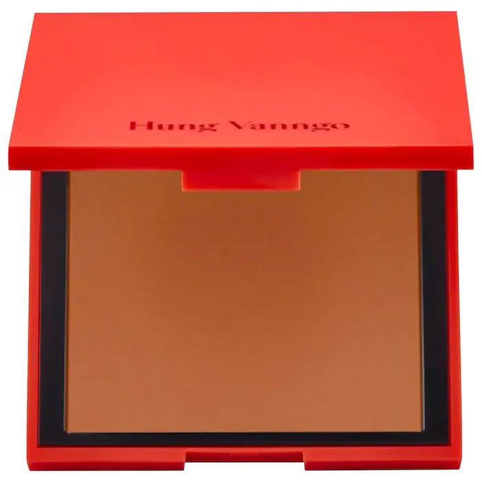 Soft Focus Blurring Matte Powder Bronzer