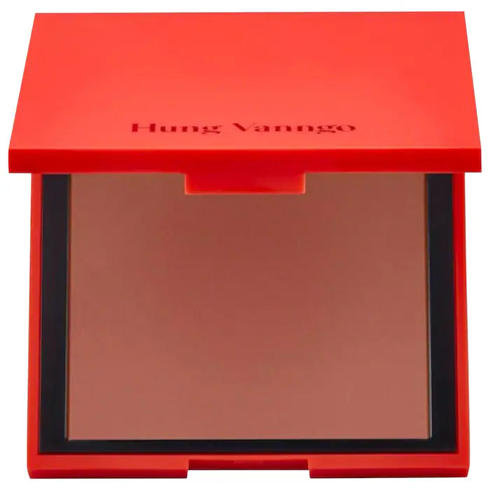 Soft Focus Blurring Matte Powder Bronzer