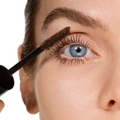 Master Mascara™ Volumizing & Lift