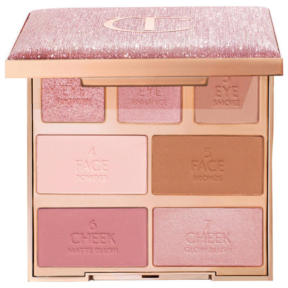 Instant Look In A Makeup Palette