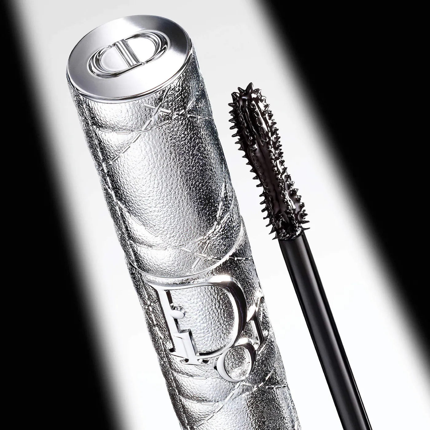 Diorshow Overvolume Extreme Volume Waterproof Mascara