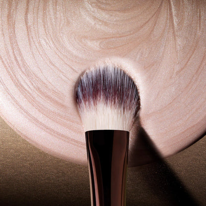 Unreal Radiant Glow Liquid Highlighter