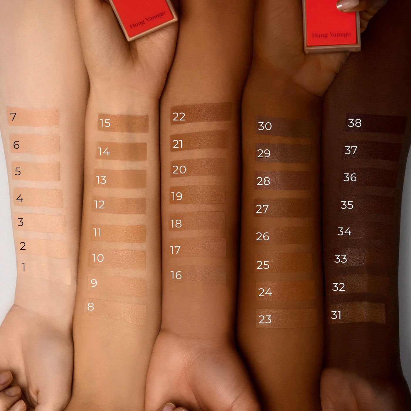 Red Carpet Skin Luminous Longwear Serum Foundation