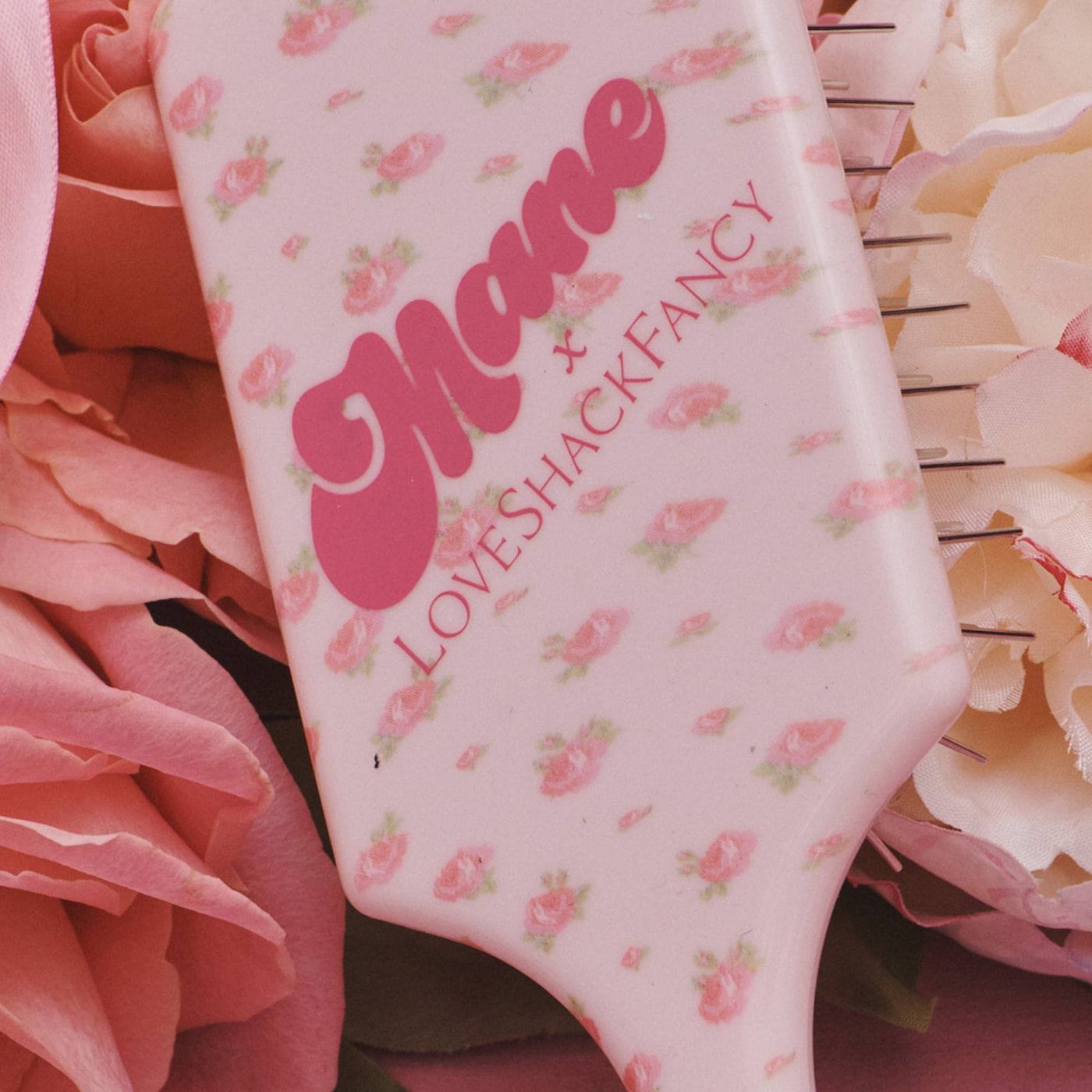 Mane x Love Shack Fancy Detangling Brush