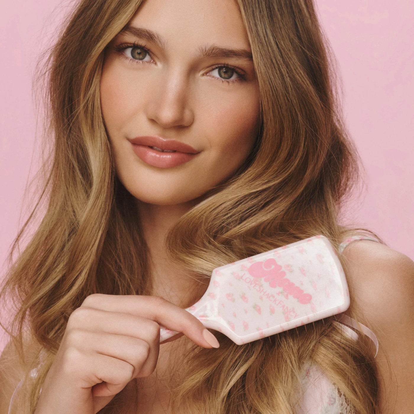 Mane x Love Shack Fancy Detangling Brush