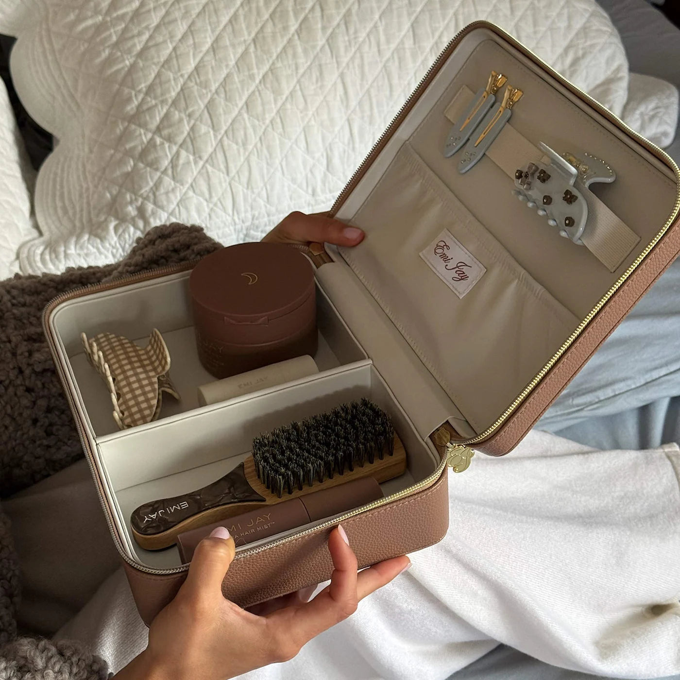 On The Way Vanity Case in Toasted Sugar